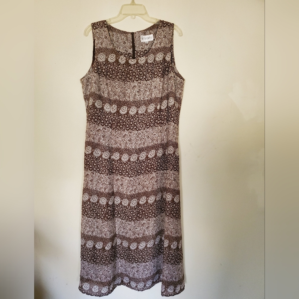 Elegant Brown Patterned Dress